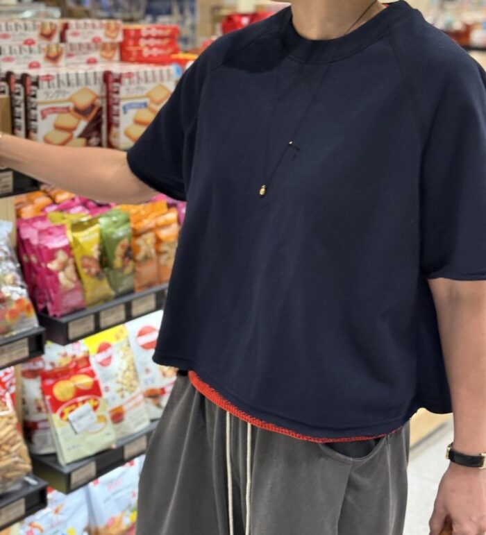 우드우드 TS11 크롭 맨투맨